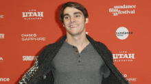 Umrl je igralec RJ Mitte, ki je zaslovel z vlogo v seriji Kriva pota