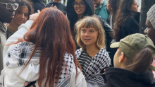 VIDEO Greta Thunberg stigla na prosvjede u Francusku: Tisuće uhićenih, sve više nasilja...