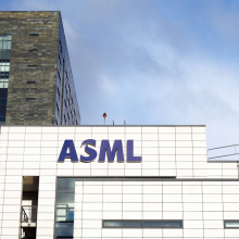 ASML ne dohaja povpraševanja