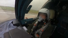 SNIMAK IZ KABINE PILOTA Su-34: Uništeno kamuflirano uporište Ukrajinaca, nema preživelih