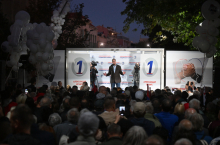 Vučić: 