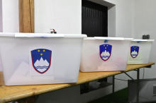 Začela se je kampanja pred lokalnimi volitvami, seznami kandidatov bodo znani 25. oktobra