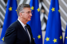 Plenković kot nesmiselne označil očitke Srbije o vmešavanju v parlamentarne volitve