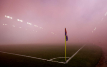 Hajduk na Poljudu ugnal Ajax; Torcida povzročila 12-minutno prekinitev tekme