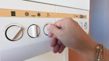 Acqua, manutenzione, valvole: come risparmiare con l’accensione dei termosifoni