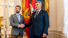 KAMEN SPOTICANjA, ILI KAMEN OKO VRATA: Ovo su osam zahteva Hrvatske koje Crna Gora mora da ispuni ako želi u EU