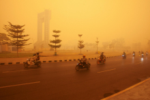 Zaradi požarov v Indoneziji dele jugovzhodne Azije prekril smog