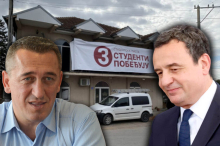 BANER 'STUDENTSKE LISTE' NA KUĆI ALBANCA U LAPLJEM SELU! Nenad Rašić finansirao, Kurti podržao, a kosovska policija dopustila! (FOTO)