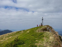 Pohod na Ovčji vrh: Stol in Vrtača, kot ju ne poznamo #video