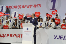 Vučić: 