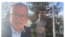 Oni koji bi da ruše spomenik Milici Rakić i umesto njega podižu spomenik Medlin Olbrajt, napadaju Vučića, a podržavaju Studentsku listu!