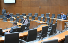 DZ odredil preiskavo o ogrožanju energetske neodvisnosti in financiranju nevladnih organizacij