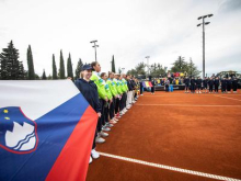 Slovenke proti Indonezijkam z rezervno postavo
