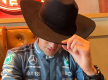 Z Mercedesom bo ta konec tedna dirkal šerif Woody