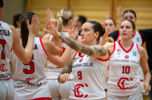 Celjanke kar za 30 točk premagale favorizirane Čehinje
