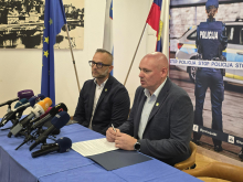 Prijeli dva osumljenca, ki naj bi na območju Slovenske Bistrice ženske več let silila v prostitucijo