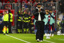 Kompany se je zgrudil med spremljanjem treninga amaterske ekipe Bayerna