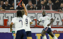Oslabljeni Bayern do 95. minute trepetal za zmago v Freiburgu