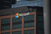 Microsoft ponuja odhod 60.000 zaposlenim